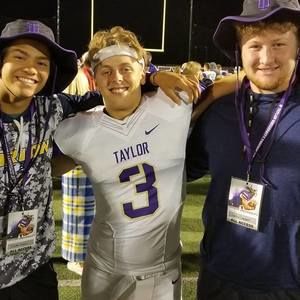 Meet your Posher, Dylan